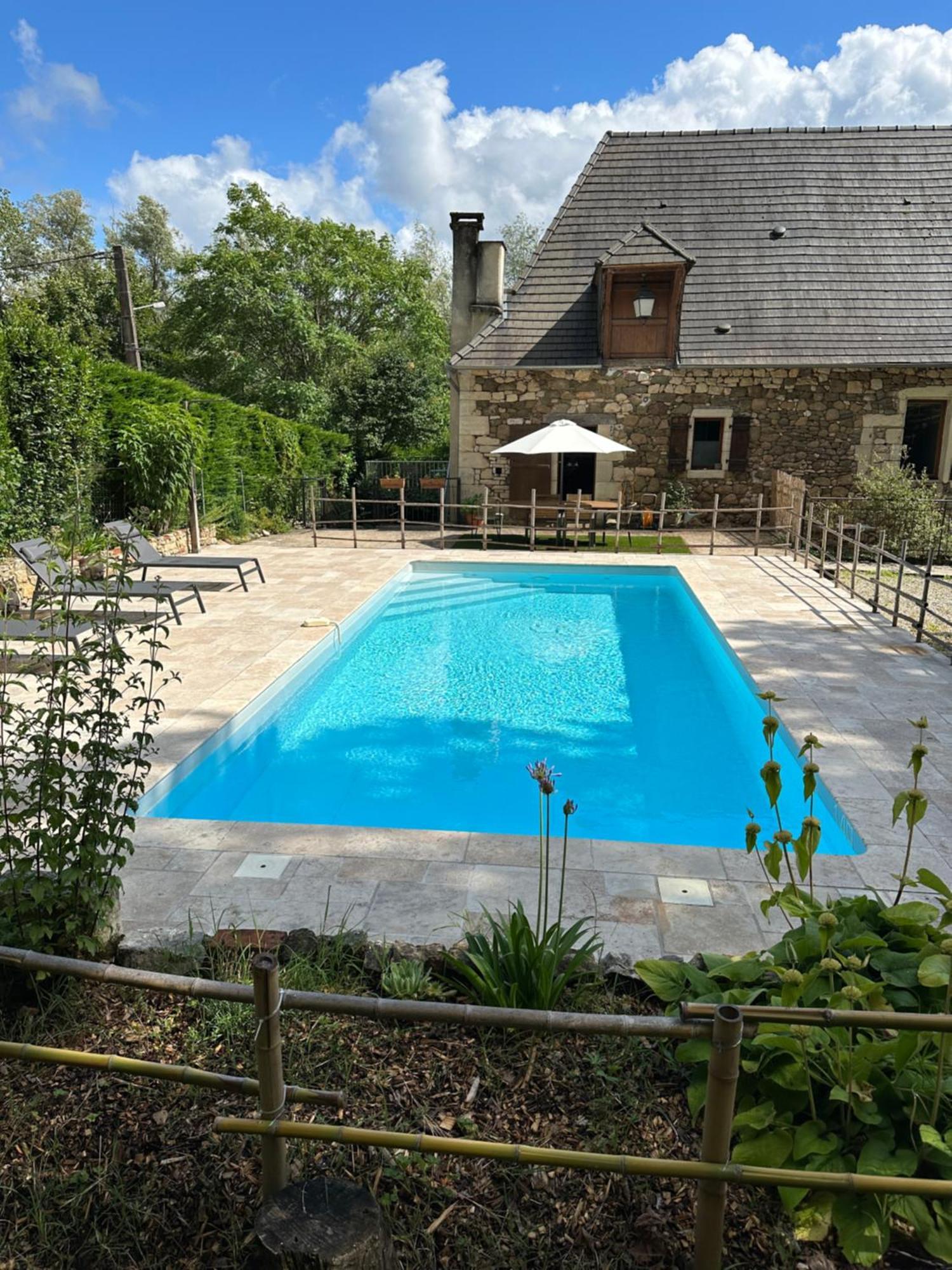Gite Le Relais De La Diligence Saint-Lazare Exterior photo